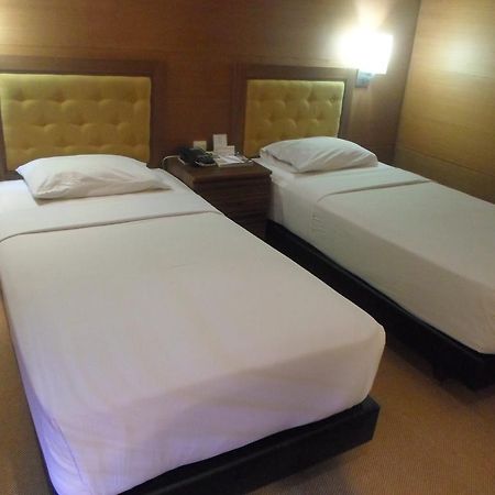 Hotel Mutiara Malioboro Yogyakarta Eksteriør bilde